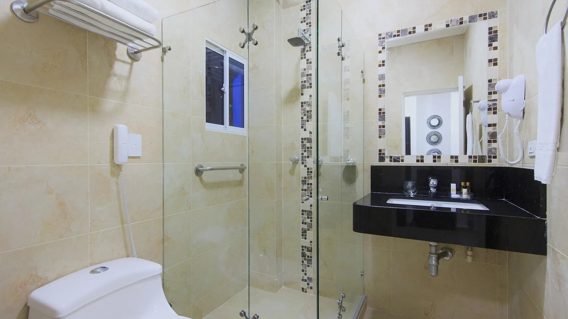 Gio Hotel Tama Картахена
