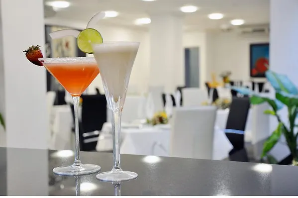 Gio Hotel Tama Картахена 3*,